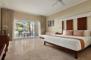 Sun Club Junior Suite Tropical View King at Sunscape Coco Punta Cana